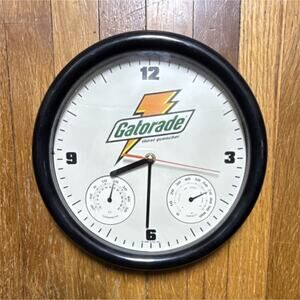Gatorade Thirst Quencher Advertising Wall Clock, Black & White Frame